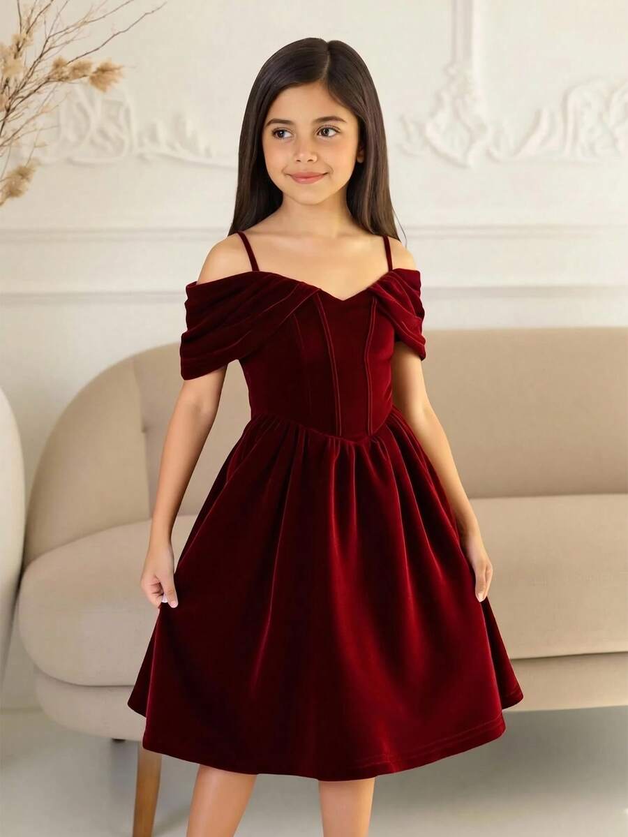 SHEIN 青少年女孩红色优雅天鹅绒露肩无袖褶皱腰飘逸连衣裙 - 酒紅色 - 查看 1