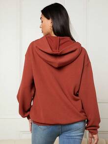 SHEIN 孕妇垂肩袋鼠口袋长袖哺乳连帽衫 - 鏽棕色 - 查看 3