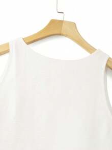 Linhara Round Neck Sleeveless Double-Layer Design Apricot Plus Size Camisole And Tank Top, Suitable For Spring, Summer And Autumn - White - View 3