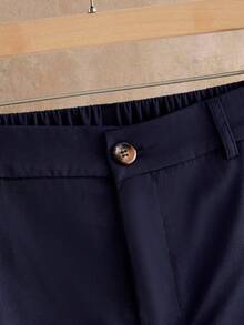 HIMLAND Men's Woven Solid Color Short Mid-Waist Slim Straight Leg Shorts, Knee Length Inseam, Suitable For Daily Wear, Spring/Summer - Navy Blue - View 5