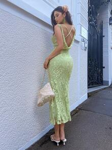 Aloruh Women's Jacquard Fitted Backless Deep V-Neck Dress - Green - View 2
