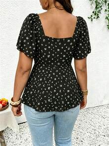 SHEIN Frenchy Plus Size Women's Ditsy Floral Front Tie Ruffle Short Sleeve T-Shirt For Vacation Brunch Birthday Black Summer Boho Gothic - Multicolor - View 2