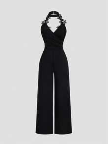 SHEIN Elenzya Jumpsuit Model Halter Tanpa Punggung dengan Dekorasi Aplikasi Elegan untuk Musim Panas Ukuran Plus - Hitam - View 3