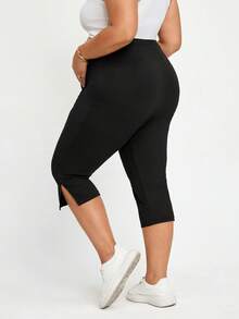 Plussiva Plus-Size Maternity Black Adjustable Waist Casual Versatile Everyday Capri Pants For Summer - Black - View 2