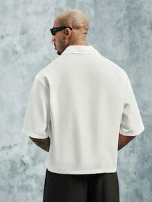 INCRYTM Men's Letter Print Single-Breasted Casual Short Sleeve Shirt Mens Cropped Shirt Boxy Shirt Men Work Shirt Customise Shirt - White - View 2