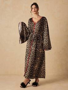 HautHeat Women's Leopard Print Colorblock Camisole Top And Shorts With Long Sleeve Robe 3-Piece Loungewear Set - Coffee Brown - View 5