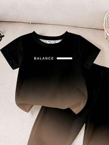 1套男嬰休閒時尚極簡「BALANCE」字母印花漸層色圓領短袖T恤與配套長褲套裝，適合外出、運動及其他場合，柔軟舒適T恤套裝夏季穿搭 - 彩色 - 查看 4