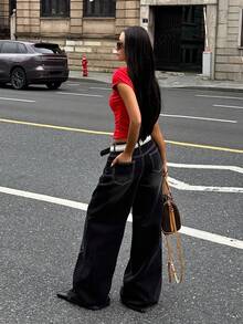Coolane 女款夏秋街頭風外出穿搭 龐克休閒復古水洗十字印花純棉黑色寬鬆低腰寬腿牛仔哈倫褲 - 黑色 - 查看 7