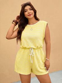 Elaquor Plus Size Minimalist Versatile Textured Waist-Cinching Tie-Front Romper - Light Yellow - View 4