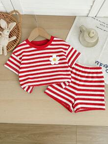 SHEIN LMoss Kids 女童小女孩針織圓領條紋寬鬆休閒T恤短褲兩件套 - 紅色 - 查看 3