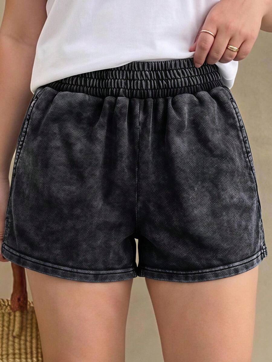 SHEIN 2026 New Tween Girls' Denim Shorts, Summer Fashion Casual Style. Grey Acid Wash, Elastic Waistband With Slit Hem Design, Straight Loose Fit. - Black - View 1