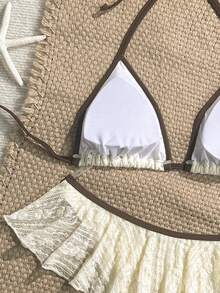 Swim Mod Conjunto de 2 piezas de bikini de unicolor minimalista y sexy con top de bikini triangular de tiras finas tipo halter y braguita de bikini triangular con borde ondulado - Beis - Ver 5