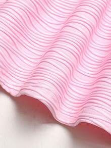 SHEIN 女童粉色紋理水波紋掛脖修身拼接抓皺A字迷你洋裝 針織紋理純色小派對洋裝 時尚優雅休閒童裝 - 淺粉色 - 查看 5