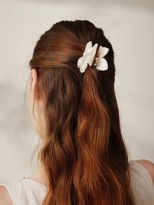 MOTF PREMIUM POINT DRILL BUTTERFLY HAIRPIN - Apricot - View 6