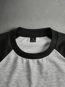 Manfinity Roghcode Men's Casual Versatile Printed Colorblock Crew Neck Short Sleeve T-Shirt - Grey - View 3