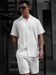 Manfinity Homme 男士休閒紋理襯衫與短褲寬鬆套裝 - 白色 - 查看 5