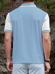 Manfinity Homme Camisa polo casual de verano con bloques de color y patchwork para hombre talla grande - Neblina azul - Ver 2
