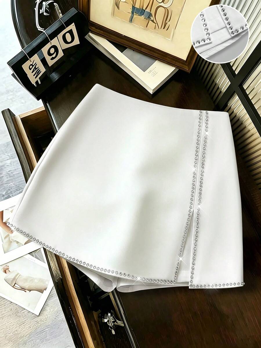 GlowEve CURVE Plus Size Women's Casual Elegant Rich Girl Style Commute Exquisite Rhinestone Embellished Luxurious Beach Vacation Home Shorts - White - View 1