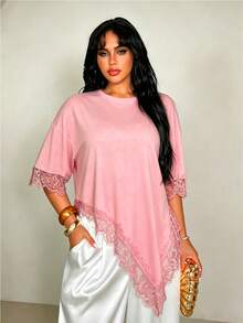 Rustia Plus Size Women's Contrast Lace Drop Shoulder Asymmetrical Hem T-Shirt - Pink - View 1