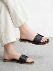 CUCCOO BIZCHIC 夏季新款黑色海灘度假休閒女款平底涼鞋 - 黑色 - 查看 4