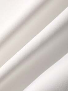 DAZY 女款高腰彈性修身純白色短款瑜伽內搭褲，適合夏季六月節慶 - 白色 - 查看 6