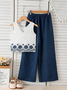 SHEIN Elladie kids 女童春夏新款休閒通勤兩件套，精緻刺繡V領無袖鏤空燒花寬鬆背心上衣，搭配收腰編織雙色斜紋寬鬆長褲，適合日常休閒出遊 - 白色 - 查看 3