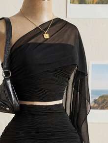 INAWLY Summer New Strapless Ruffled 2 Pieces Set, Suitable For Outings, Commuting, Vacation, And Dates. Strapless Top With Chiffon Cape - Black - View 4