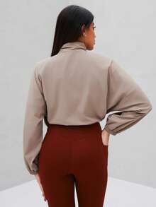 Maju Mazalli 女士宽松运动夹克健身短款拉链健身服跑步日常运动休闲办公室到法院早午餐到健身房超大运动服骑行轻量 HIIT 训练舒适运动骑行户外运动休闲 - 卡其色 - 查看 3