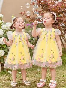 SHEIN Glamorique Kids Prinzessinnenkleid für Baby Mädchen, besticktes Tüllkleid, Geburtstagsfeier, Hochzeits- und Feiertagsrobe, Puffärmel, Partykleidung, Abschlussballkleider, Abschlusskleider, Sommerkleid - Gelb - Übersicht 3