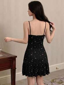 DAZY Spring/Summer Bow Pattern All-Over Print Contrast Color Lace Patchwork Waist-Cinching Long Women's Nightgown - Black - View 2