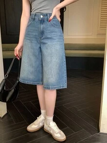 DAZY 女款寬鬆休閒韓風破洞牛仔短褲 夏季小個子適用 - 藍色 - 查看 5