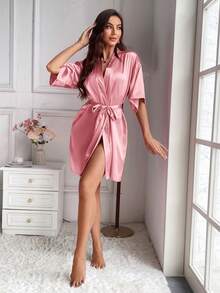 Moireta Women's Solid Color Short Sleeve Waist Tie Elegant Robe - Baby Pink - View 4
