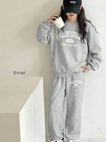 Ensemble sweat-shirt oversize à col rond et manches longues avec imprimé slogan anglais minimaliste confortable et décontracté, et pantalon de survêtement fuselé, convient pour la maison et les sorties, vert foncé, Noël, pour préadolescente - Gris - Voir 3