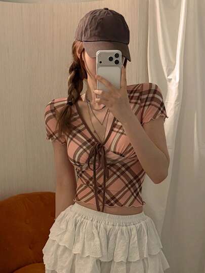 DAZY 女款 V 領韓式格紋短袖清新夏季 T 恤
