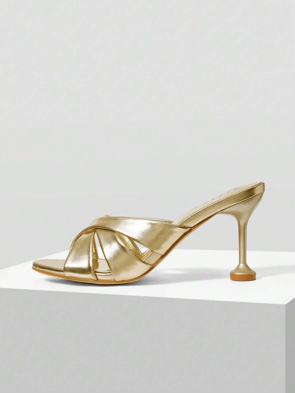 WOMEN SHOES EUROPE STATION NEW FASHION METAL CROSS STRAP OPEN-TOED ROUND HEAD SEXY THIN HEEL HIGH HEEL SANDALS