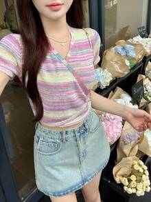DAZY 女款夏季V領彩虹漸層條紋交叉裹身修身短版休閒婚禮針織上衣 - 彩色 - 查看 6