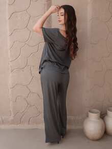 Duda Rubert Women's Summer Minimalist Streetwear Basic Going Out Sport Comfortable Off Shoulder T-Shirt And Wide Leg Sweatpants Two Pieces Outfits Elegant - Dark Grey - View 2