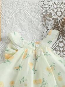 SHEIN 女童 3D 蝴蝶結與花卉印花無袖公主洋裝，適合日常穿著、外出、度假、旅行與節日 - 黃色 - 查看 6