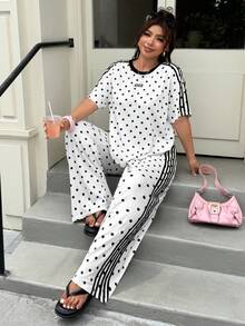 SHEIN EZwear 大尺碼女款白色印花短袖T恤與長褲休閒牛仔套裝，適合夜店、居家、辦公、早午餐、度假、正式場合，夏季穿著 - 黑與白 - 查看 4