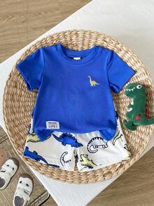 SHEIN Playful Pals 2件組男嬰套裝 卡通熊圖案裝飾領短袖開襟衫與印花熊圖案短褲，男嬰上衣與短褲套裝，羅紋材質套裝，男嬰服裝套裝，夏季嬰兒熊裝扮 - 藍色 - 查看 4