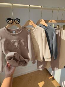 SHEIN Kids Young Boy Letter Print Crew Neck Long Sleeve Sweatshirt And Autumn Winter Pants 3pcs -Piece Set, 6 Pieces Total - Multicolor - View 4