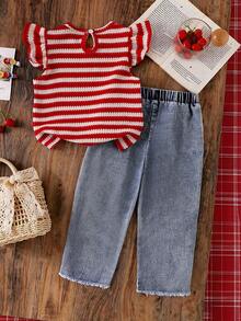 SHEIN Elladie kids 女童夏季亮紅飛袖上衣與牛仔長褲兩件套，精緻櫻桃刺繡點綴，甜美吸睛，簡約版型舒適隨性，適合外出、散步、派對與休閒穿搭 - 紅色 - 查看 3