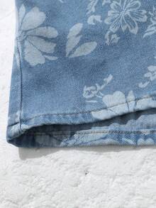 SHEIN Plus Size Denim Shorts, Casual Sweet Light Blue Jacquard Fabric Denim Shorts, Summer Vacation Daily Outing Travel Music Festival School Season Versatile Denim Shorts - Light Wash - View 5