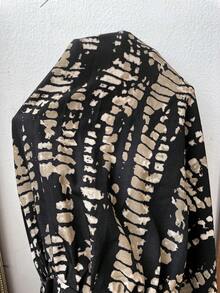 SHEIN CURVE+ 大尺碼女款全印花缺口V領長袖寬鬆襯衫 - 彩色 - 查看 8