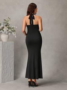 Momance Gaun Hamil Model Mermaid dengan Kerah Model Cowl Neck Halter dan Pita di Bagian Belakang, Tanpa Punggung, dan Pinggang Berkerut, Pas Badan, untuk Pemotretan, Musim Dingin, Elegan untuk Ibu Hamil - Hitam - View 3