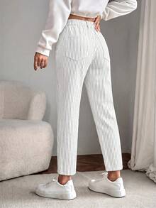 EMERY ROSE Jeans de mezclilla a rayas casuales para ir al trabajo de talla grande - Blanco y Negro - Ver 2