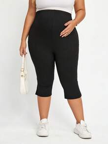 Plussiva Plus-Size Maternity Black Adjustable Waist Casual Versatile Everyday Capri Pants For Summer - Black - View 3