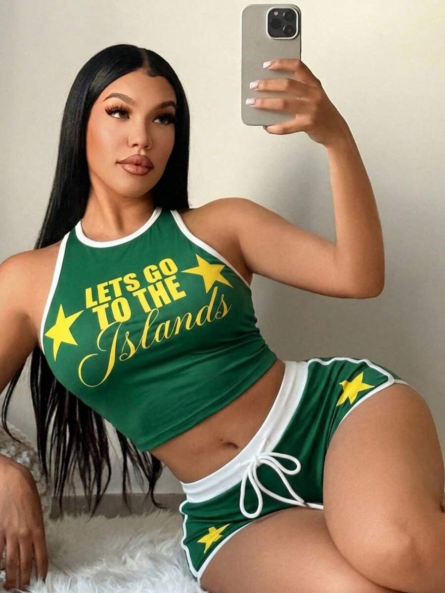 SHEIN SXY 女款字母與星星印花拼接上衣與短褲休閒日常兩件套 - 綠色 - 查看 1