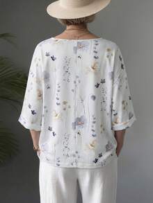 SHEIN Holidaya Women's Floral Print Round Neck 3/4 Sleeve Loose Casual Boho T-Shirt Vacation White Floral Summer - White - View 2