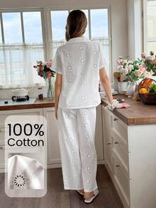 Snug Reverie Damen 100% Baumwolle Jacquard Romantisch Frisch Kurzarm Lange Hose Loungewear 2-teiliges Set - Weiss - Übersicht 2